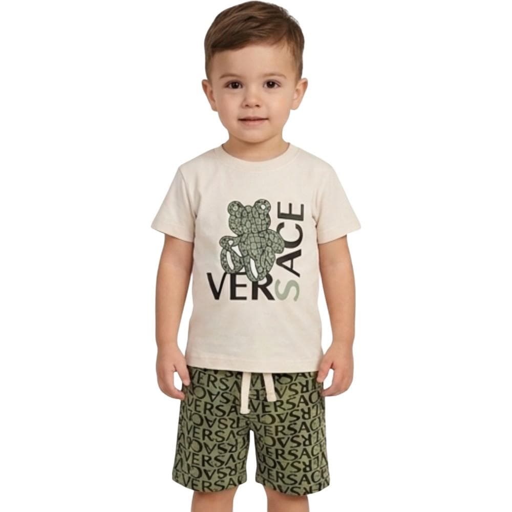 VERSACE baskılı tişört ve şorttan oluşan iki parçalı yazlık (1/3)