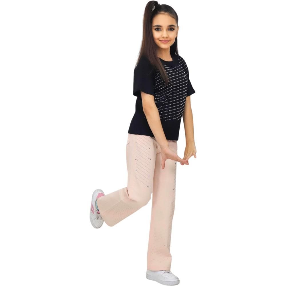 Yazlık tişört ve pantolon takımı