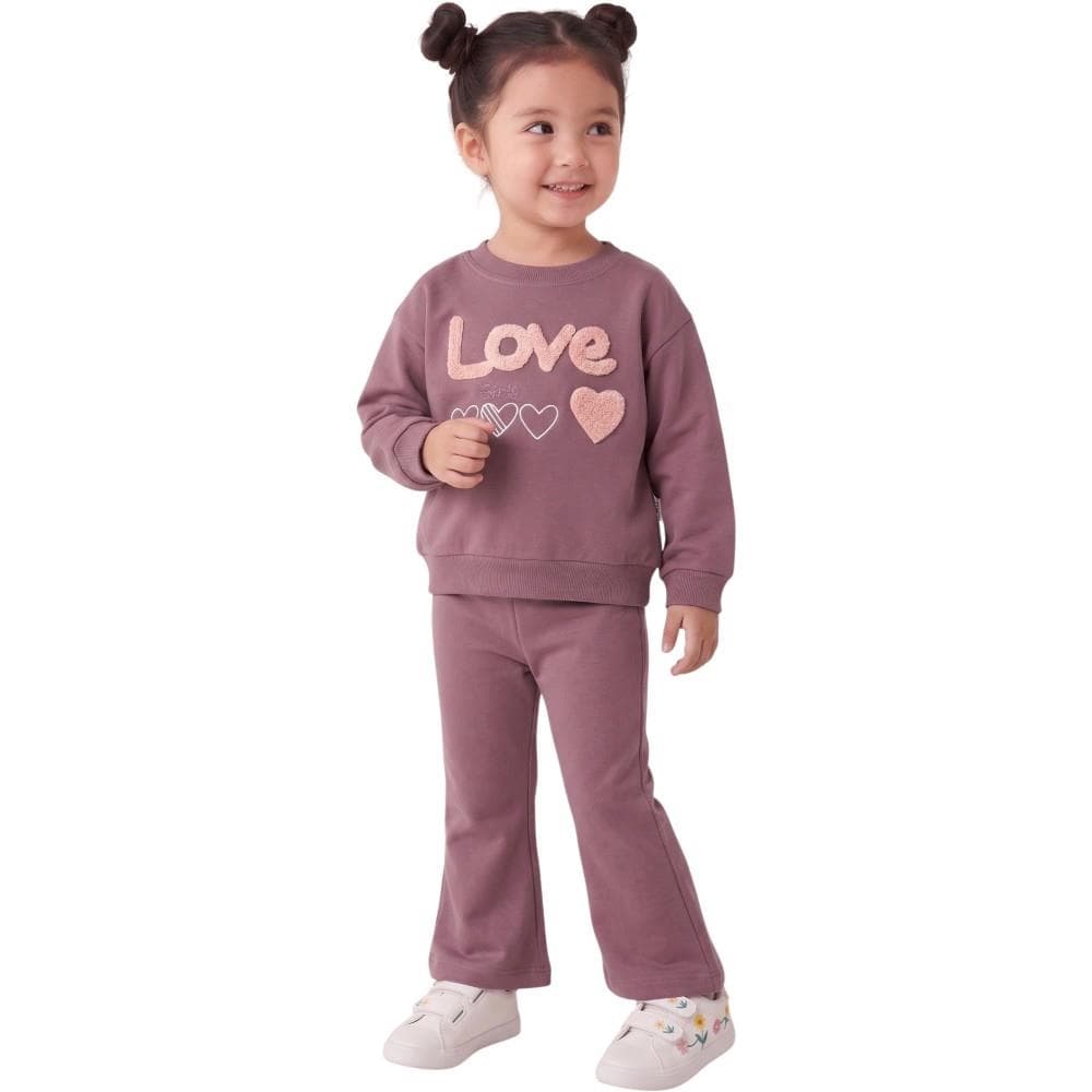 Mevsimlik "LOVE" baskılı sweatshirt ve pantolonlu ikili (1/6)