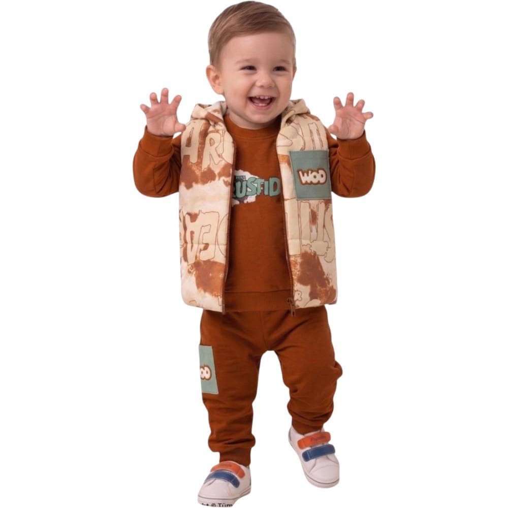 Yelekli üçlü takım elbise (1/4)